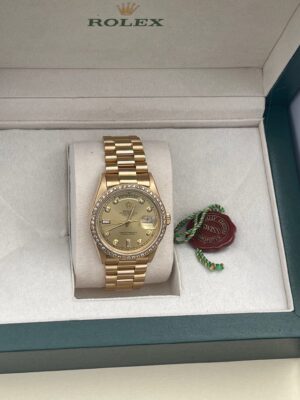 ROLEX 18K YELLOW GOLD  DAYDATE 36MM 18038