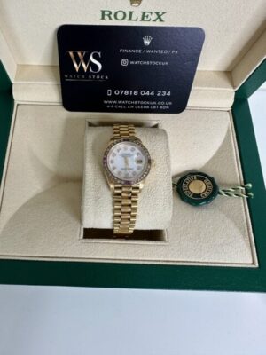 ROLEX LADIES DATEJUST  SET 18K GOLD