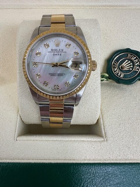 ROLEX OYSTER PERPETUAL DATE 34MM BOX AND PAPERS