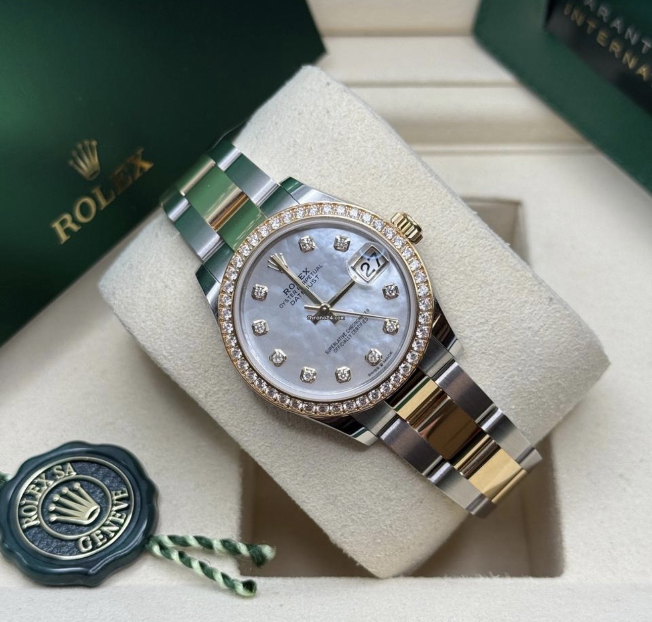 DATEJUST 178243 MIDSIZE 31MM BI METAL BOX AND PAPERS