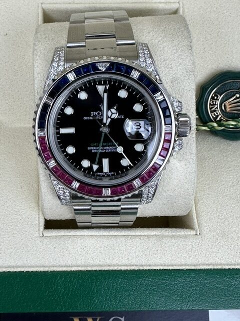 ROLEX SARU STYLE DIAMOND GMT MASTER 11 116710 BOX AND PAPERS