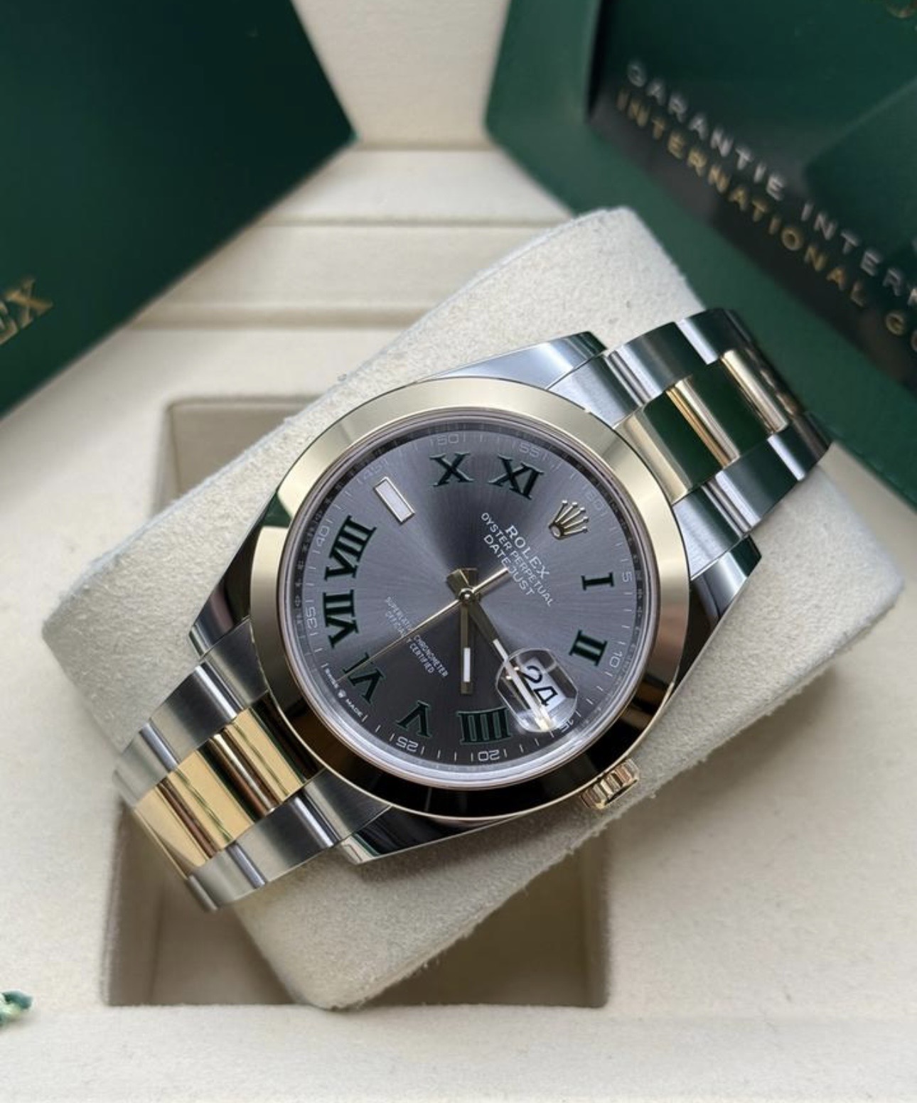 ROLEX 2024 41MM DATEJUST 126303