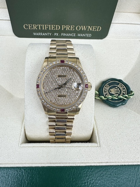 ROLEX 18K YELLOW GOLD DATEJUST DAYDATE 31MM